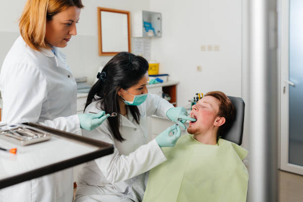 Best Broken or Cracked Tooth Emergency Dentist in North Webster, IN